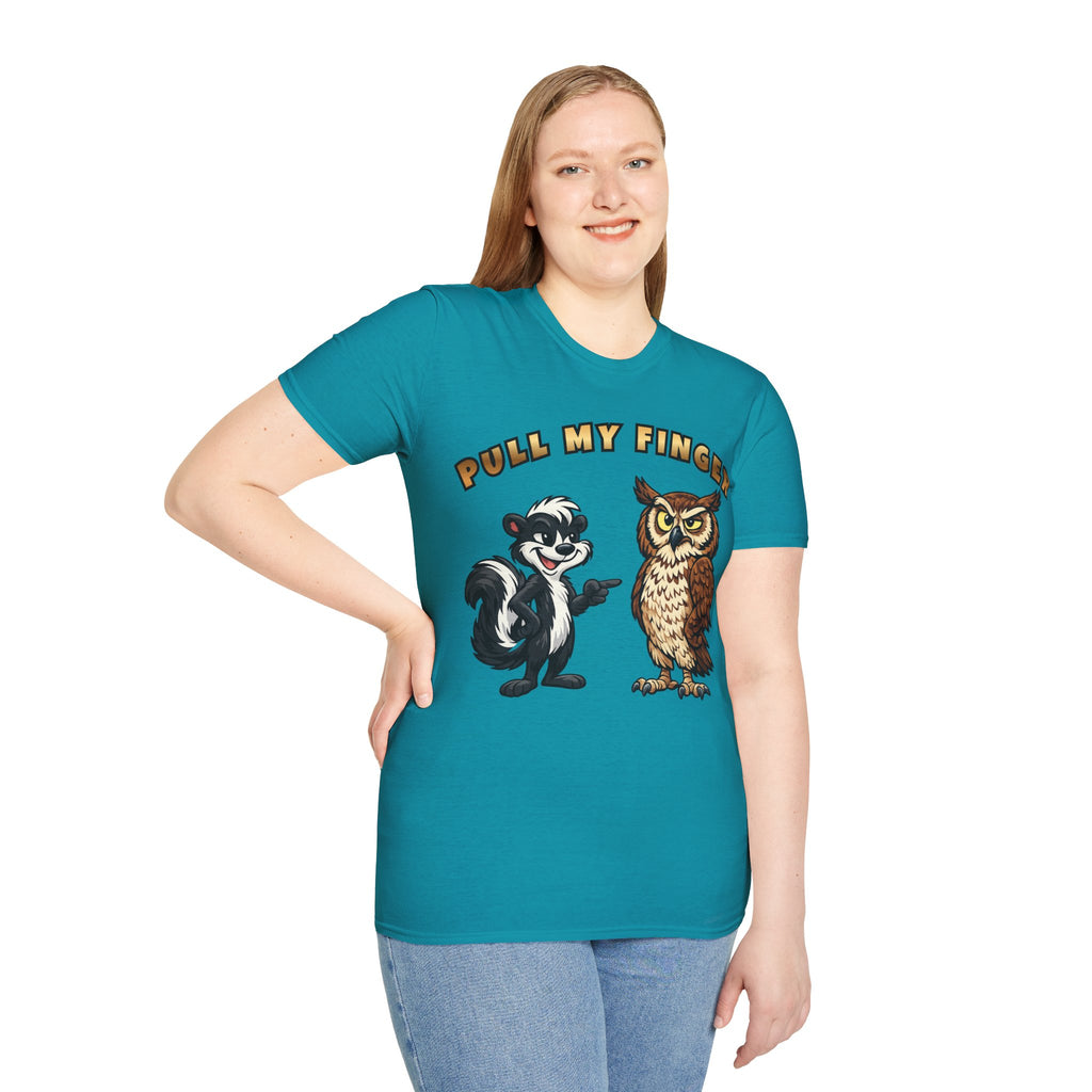 Pull My Finger Funny Skunk & Owl Graphic Tee